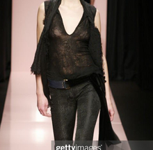 Load image into Gallery viewer, MARIONGU Black piece
