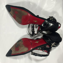 Load image into Gallery viewer, CESARE PACIOTTI 2001 Black pumps with ankles leather buckles